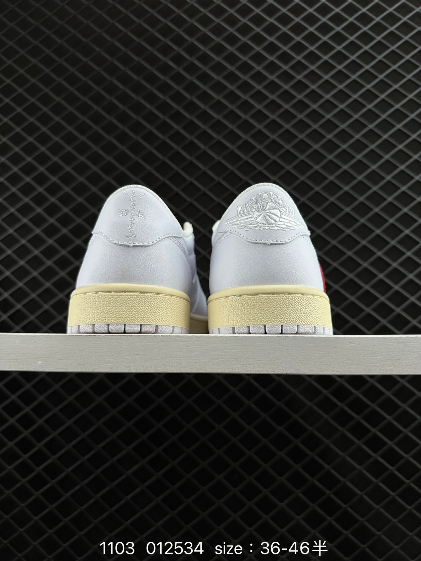 Travis Scott x Air Jordan 1 ” Reverse Mocha “